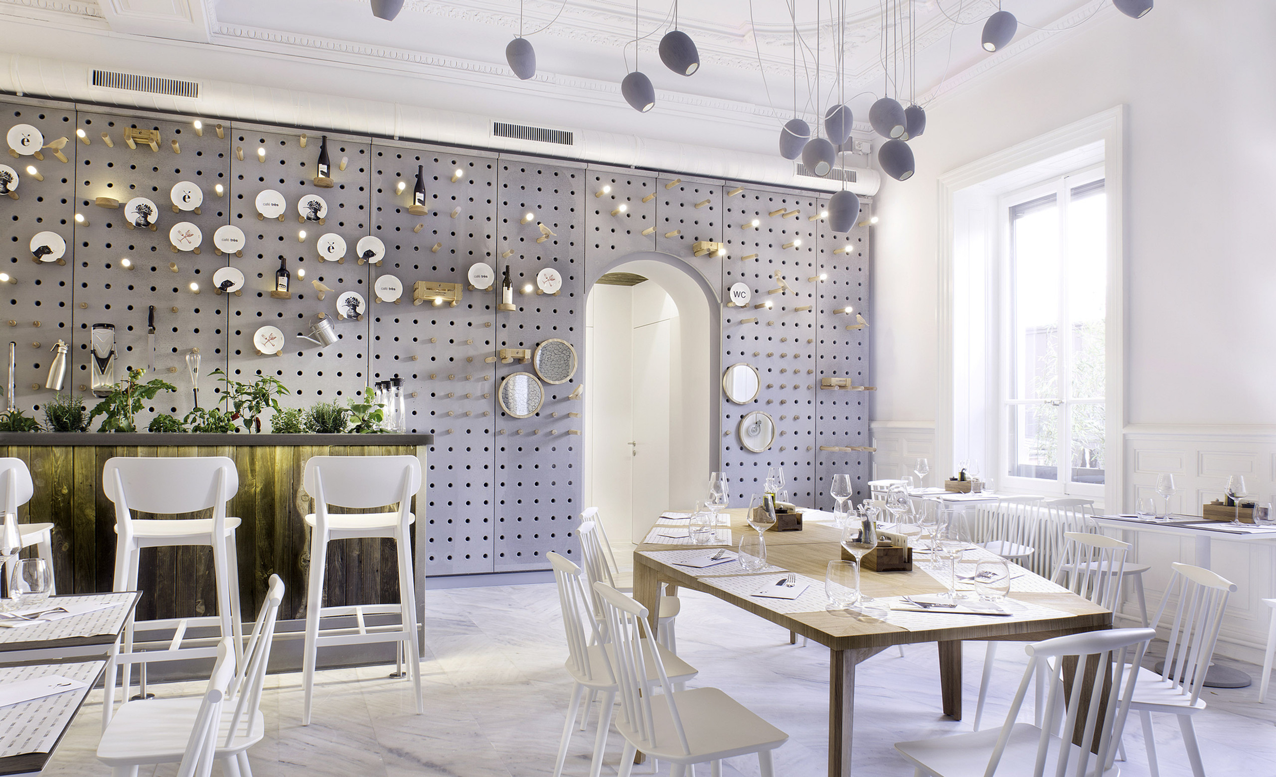 design d'intérieur et agencement café Très Montreux