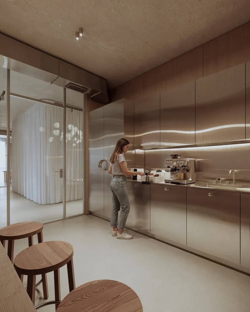 Showroom Lausanne interior design ceiling and lighting